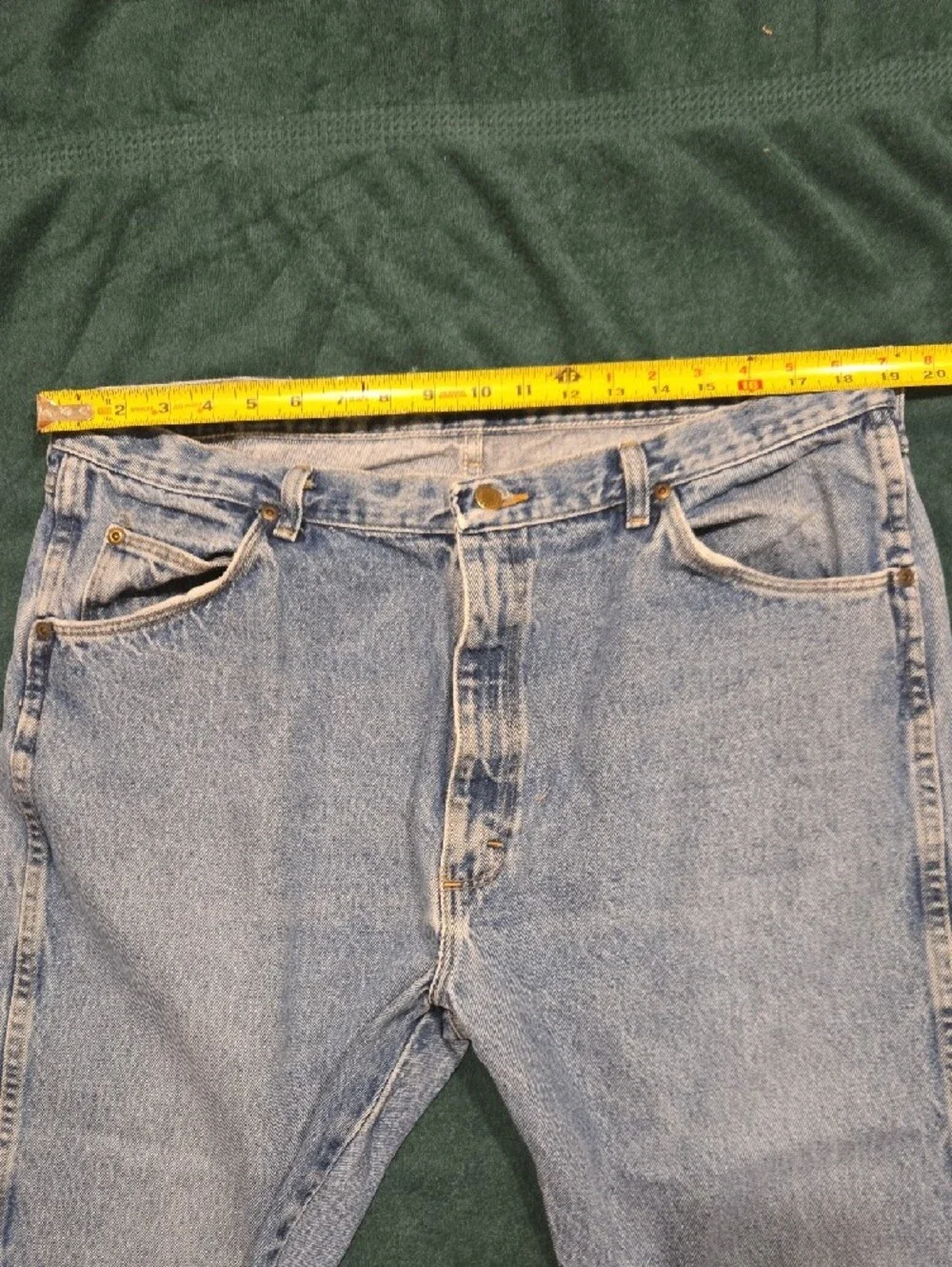 Wrangler Light Blue Relaxed Fit Men’s Jeans